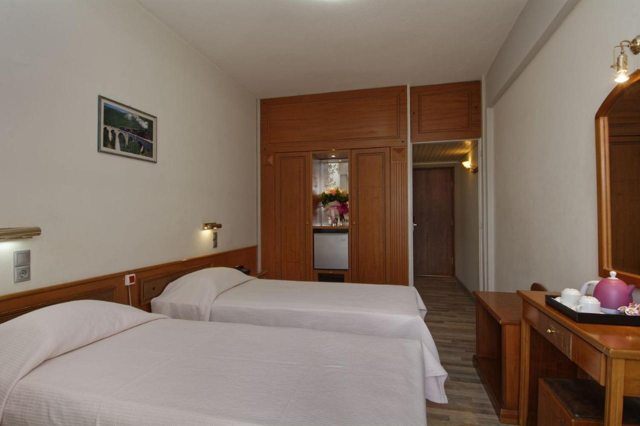 Hotel Nefeli فولوس المظهر الخارجي الصورة
